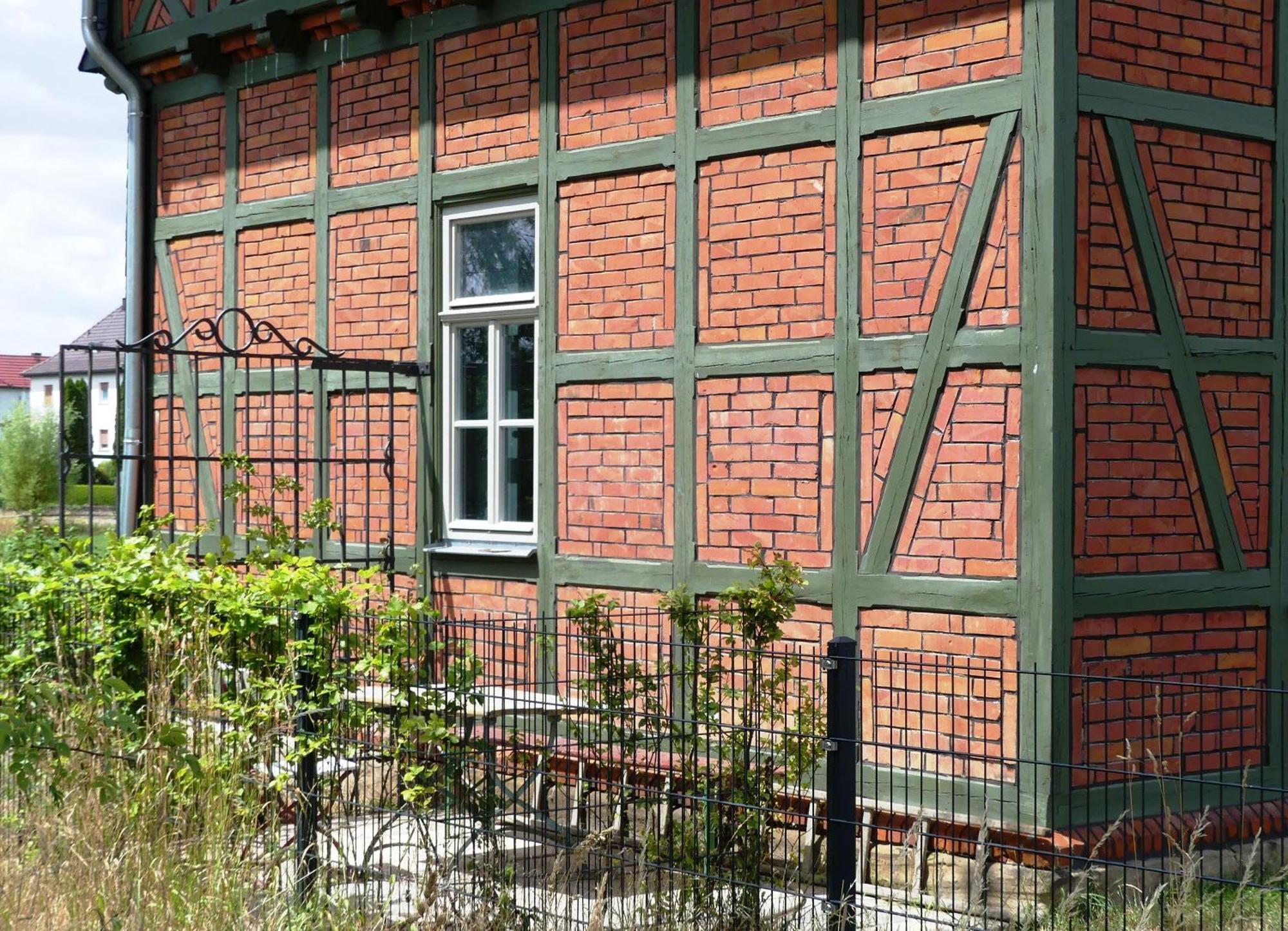 Ferienwohnung Bahnhof 1892 Meeder Екстериор снимка